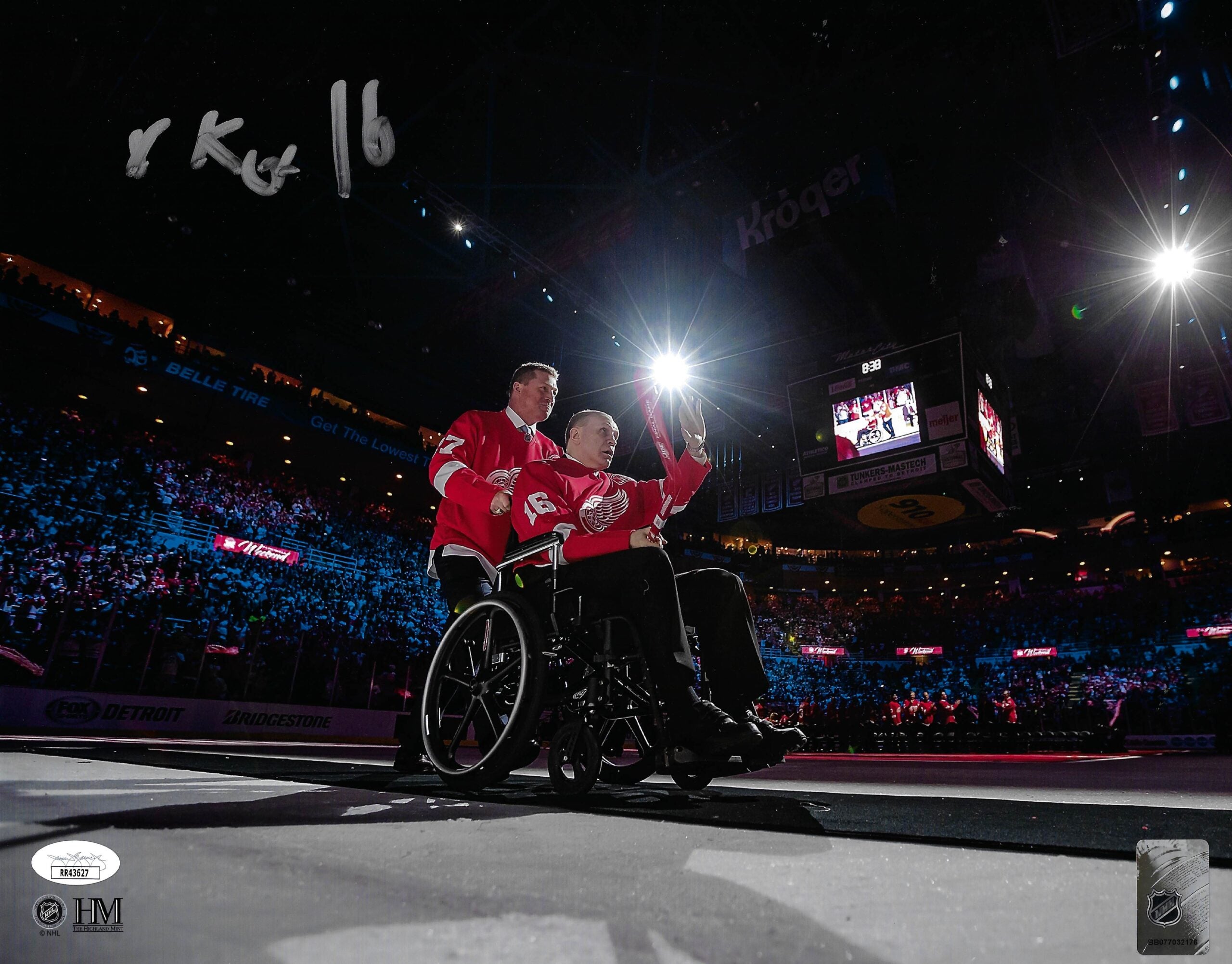 Vladimir Konstantinov Autographed 11x14 Photo w FAREWELL TO THE JOE