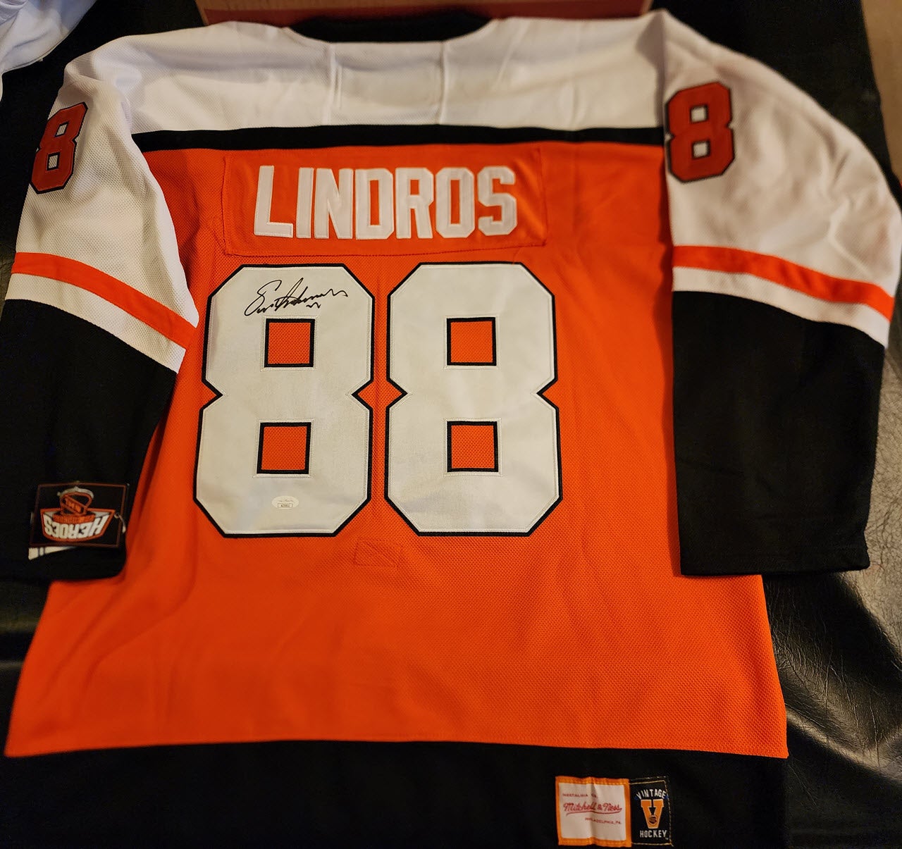 Eric Lindros Autographed Orange 1997 Stanley Cup Ccm Vintage Throwback Jersey v2