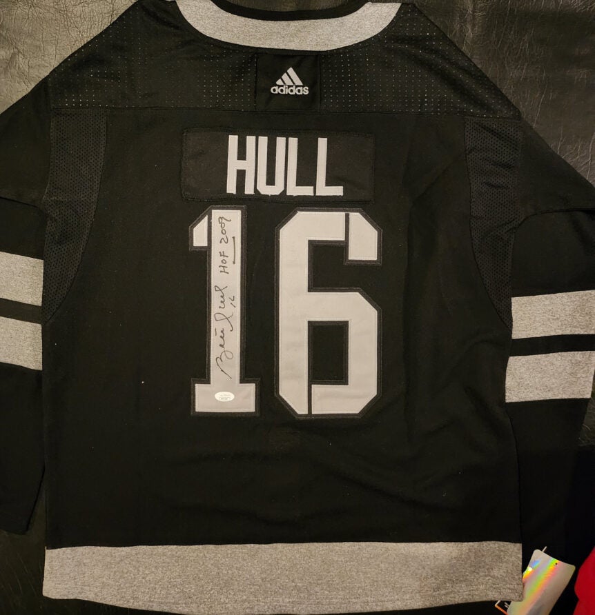 Brett Hull Autographed BLACK Blues Jersey 4