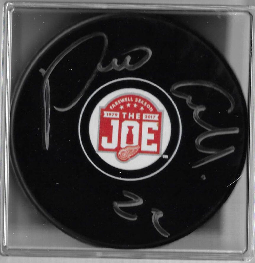 Dino Ciccarelli Autographed Detroit Red Wings The JOE Puck JSA COA