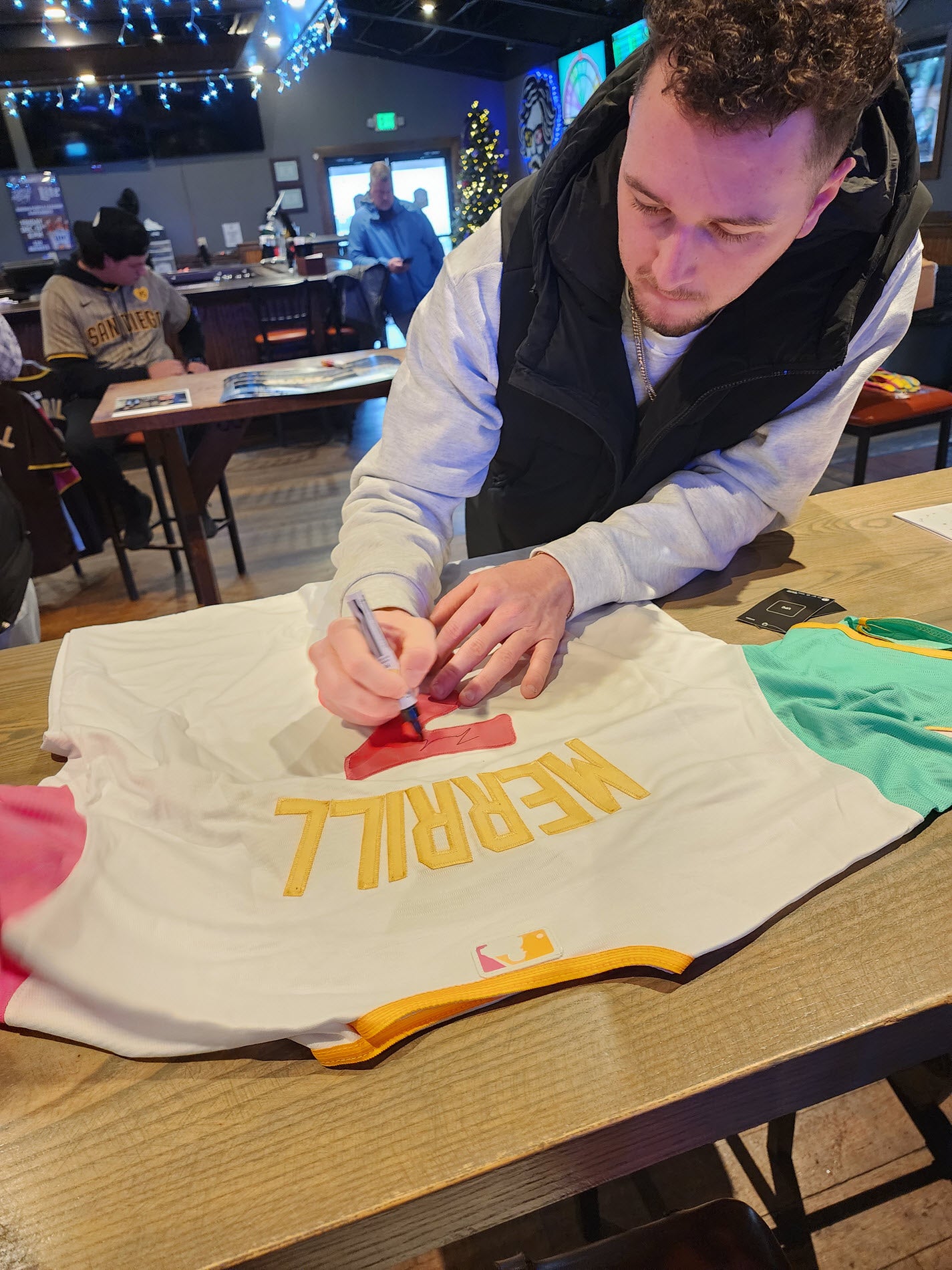 Jackson Merrill Private Signing 121624