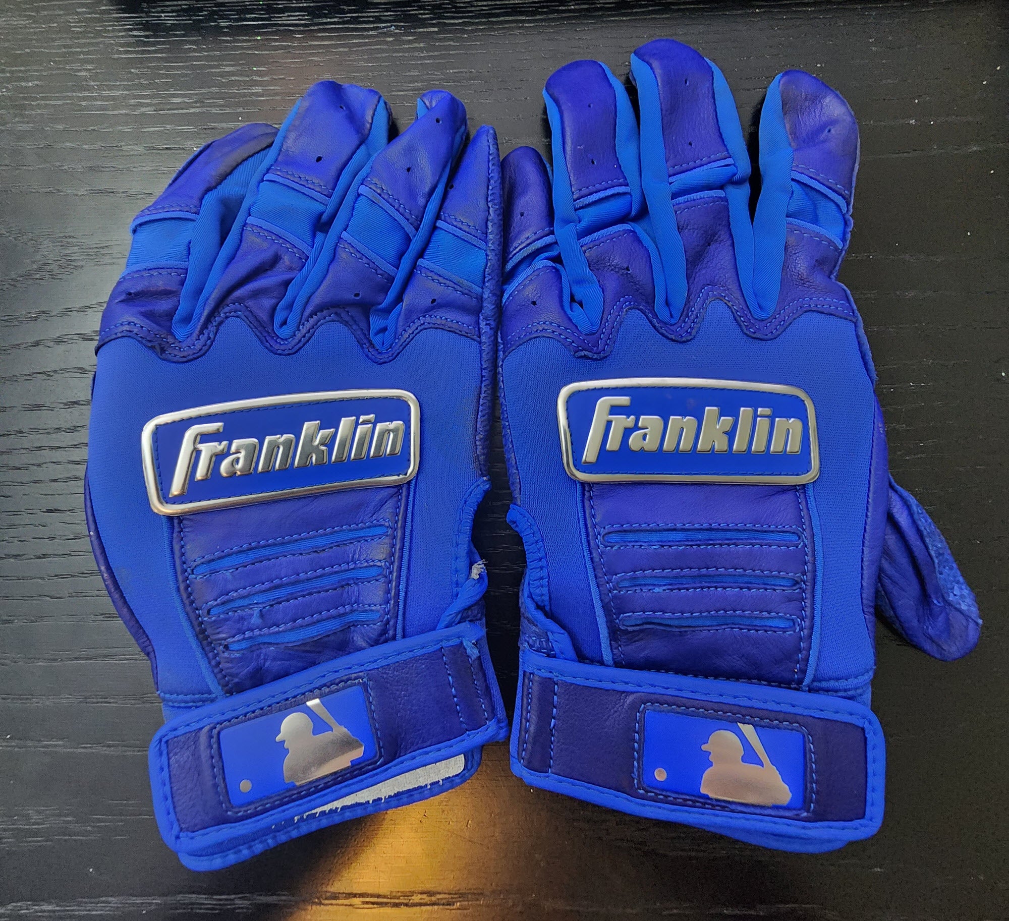 Dylan Dreiling Game Used Batting Gloves 2025 Pair 3 (1)