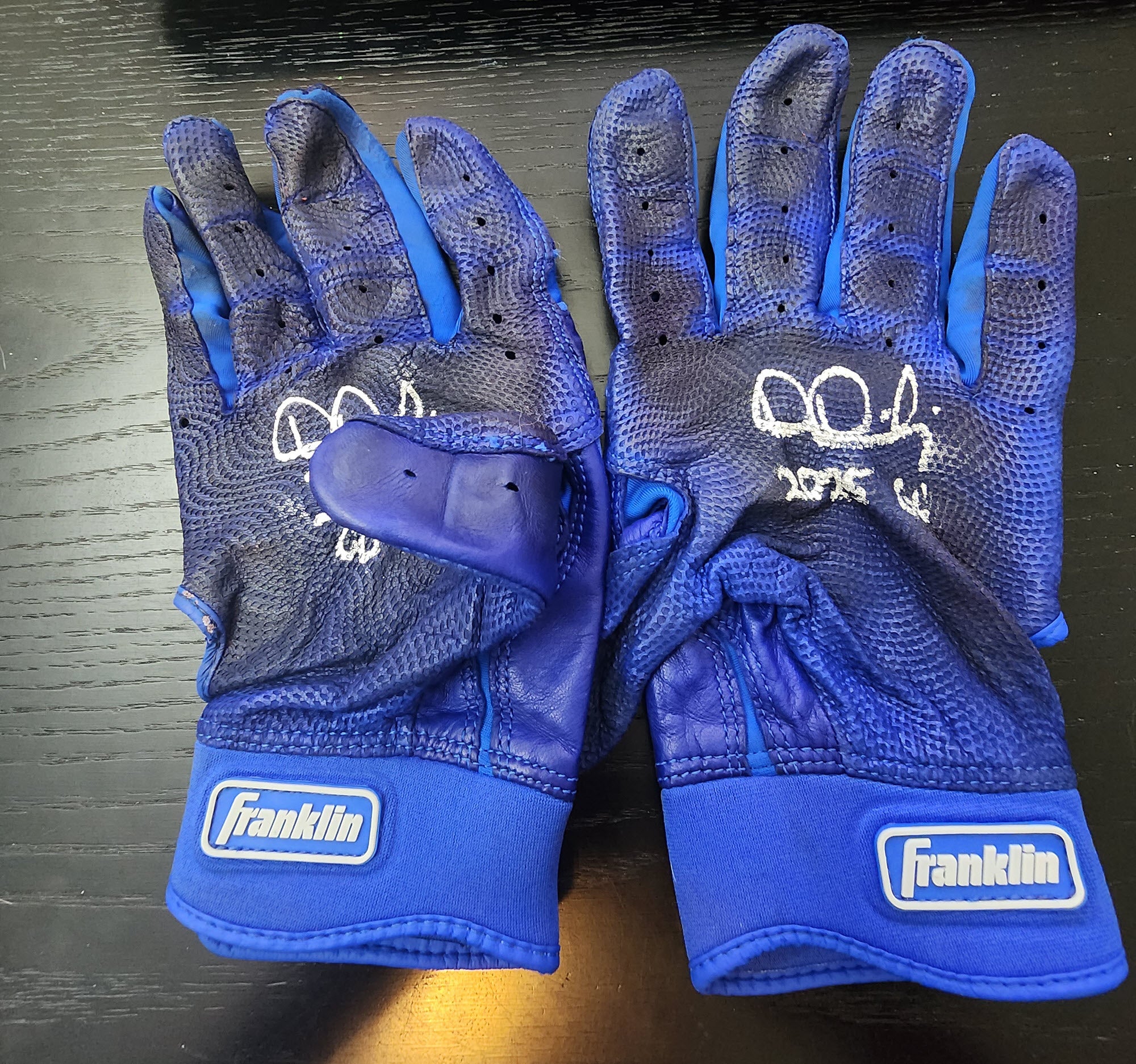 Dylan Dreiling Game Used Batting Gloves 2025 Pair 3 (2)
