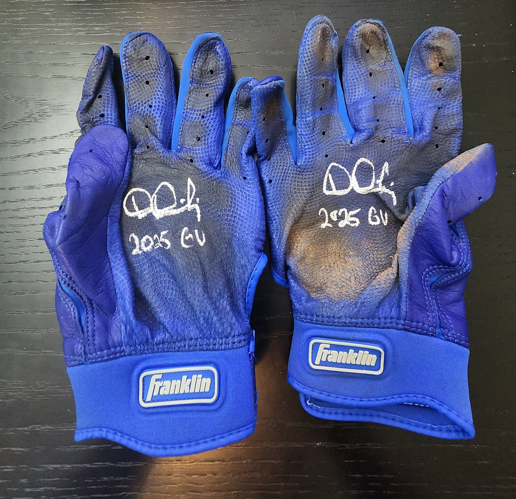 Dylan Dreiling Game Used Batting Gloves 2025 Pair 4 (2)