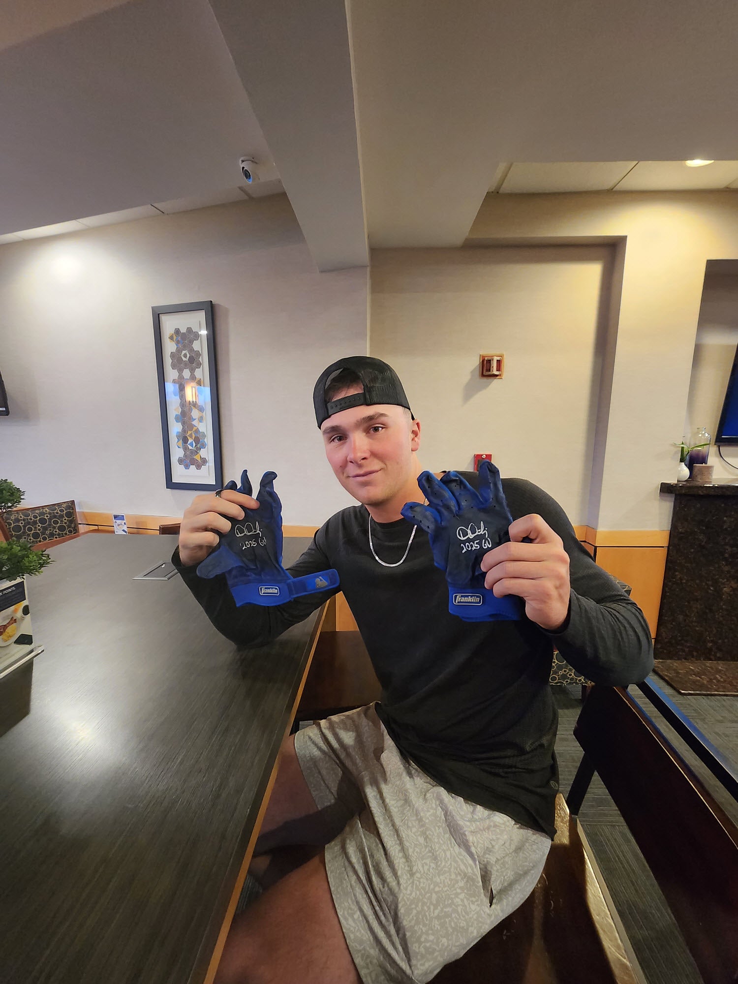 Dylan Dreiling Private Signing April 2025 (4)