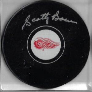 Scotty Bowman Autographed Detroit Red Wings Puck