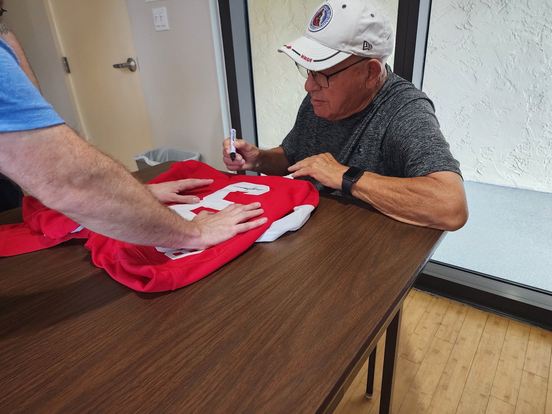 Scotty Bowman Private Signing May 2026 (20)