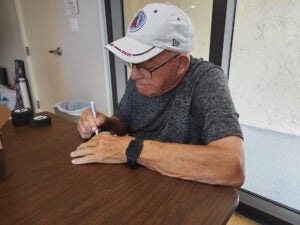 Scotty Bowman Private Signing May 2026 (29)