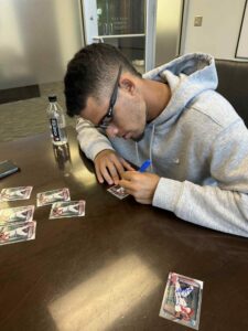 Franklin Arias Private Signing (2)