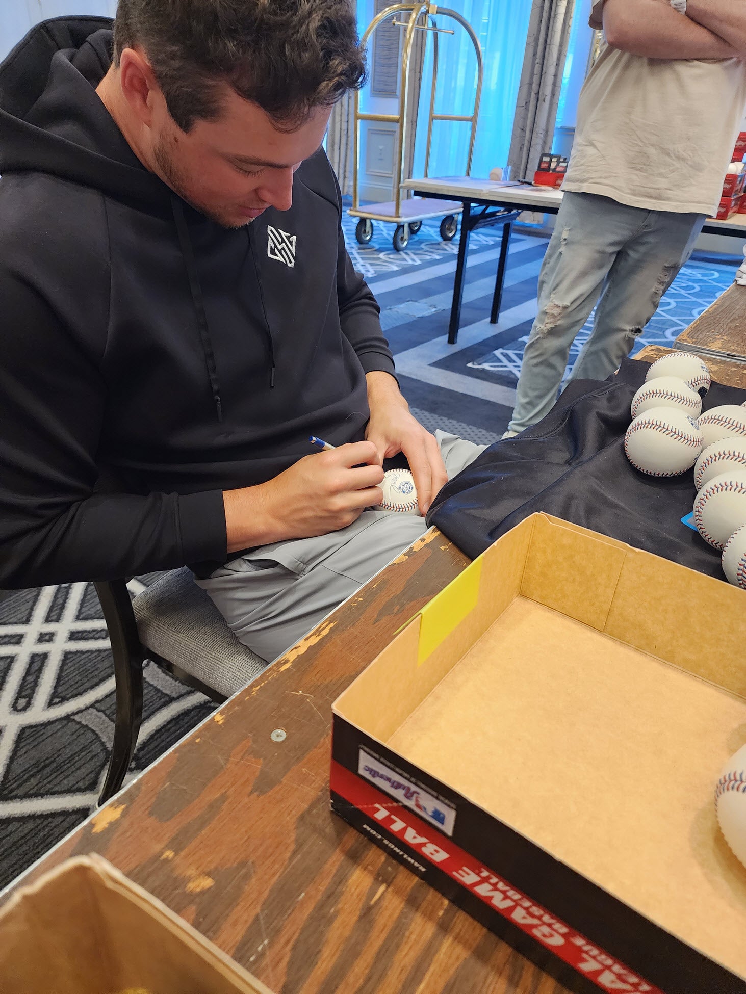 Mason Miller Private Signing 06022026 (5)