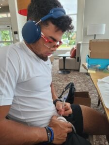 Franklin Arias Private Signing 2026-09-10 Allentown PA v8