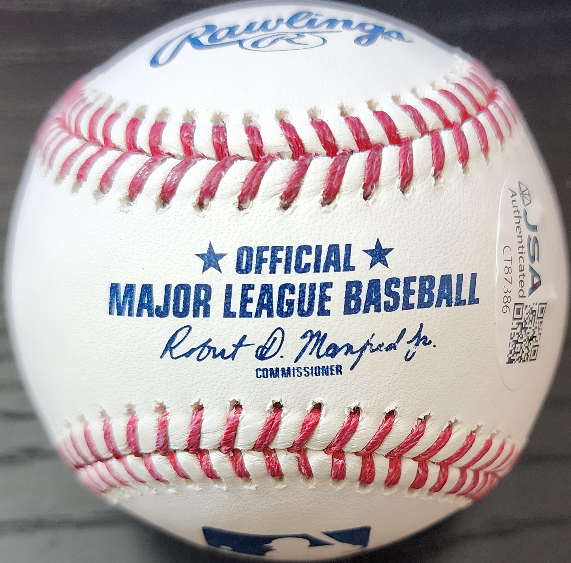 Rainiel Rodriguez Autographed Rawlings OMLB Baseball v2