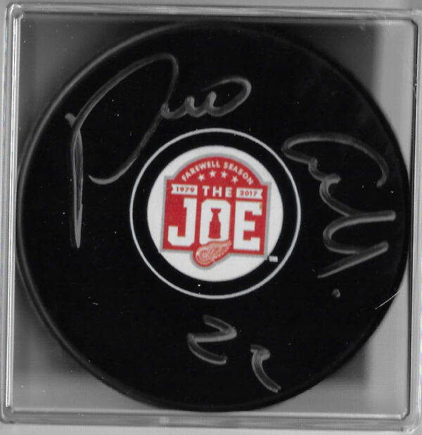 Dino Ciccarelli Autographed Detroit Red Wings The JOE Puck JSA COA