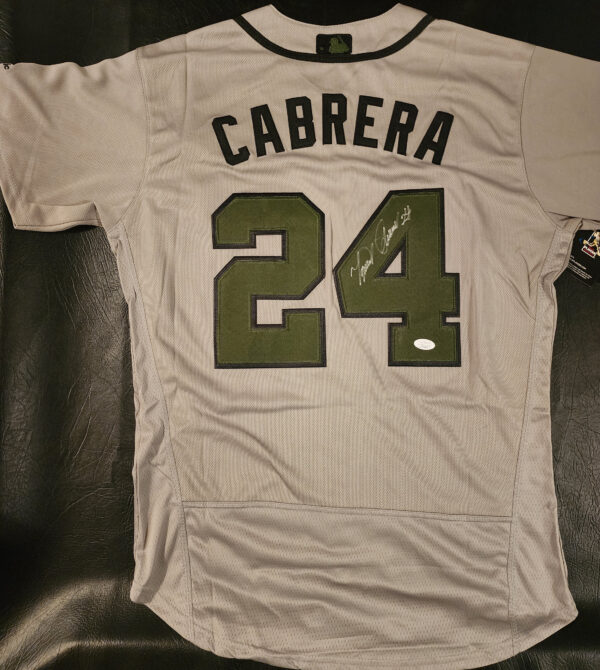 Miguel Cabrera Autographed Gray 2017 Memorial Day Detroit Tigers Jersey JSA COA v2