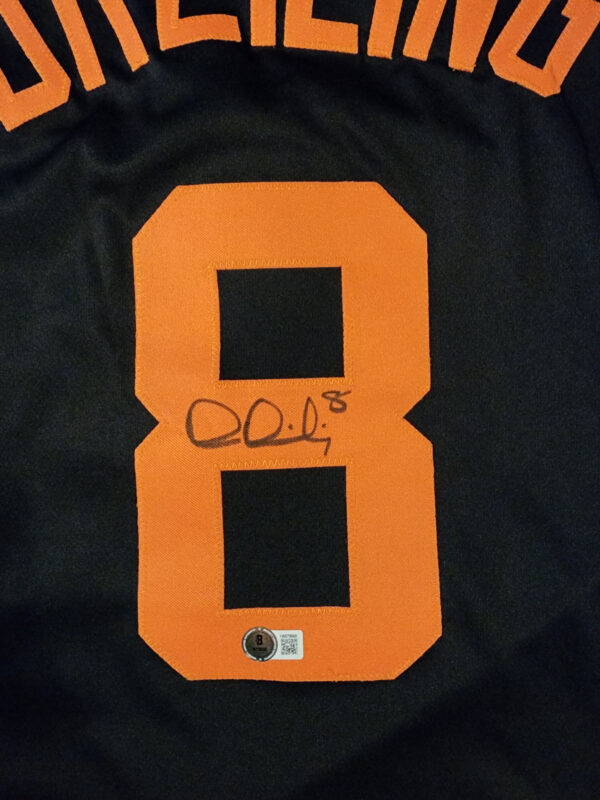 Dylan Dreiling Autographed Custom Black Tennessee Jersey Beckett Witnessed COA v1