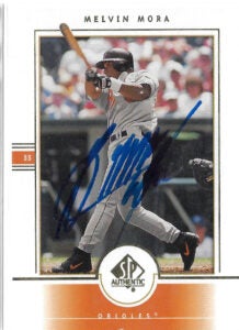 Melvin Mora Autographed 2000 SP Authentic #172 ROOKIE Card
