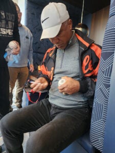 Melvin Mora Private Autograph Signing 11082025 (2)